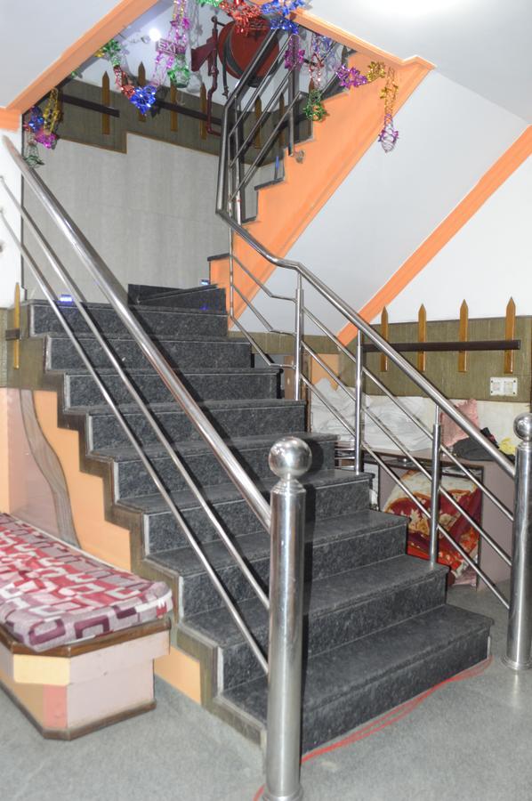 Hotel Yes Boss International- Awarded Best Hotel 2025 In Budget Category New Delhi Exteriör bild